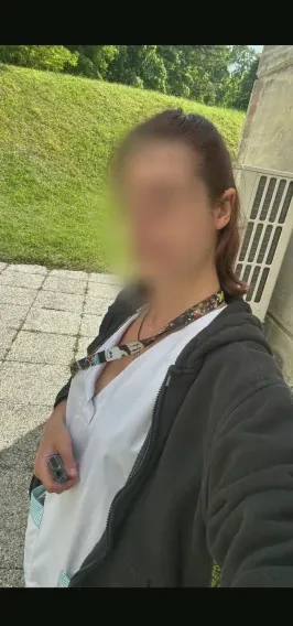 Bernadette, 29