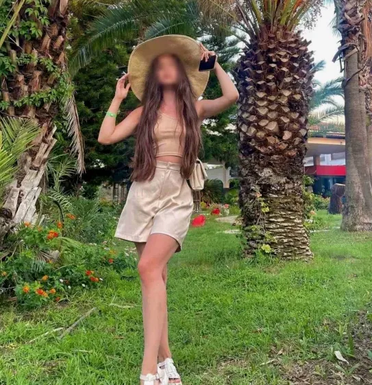 Cordula, 23