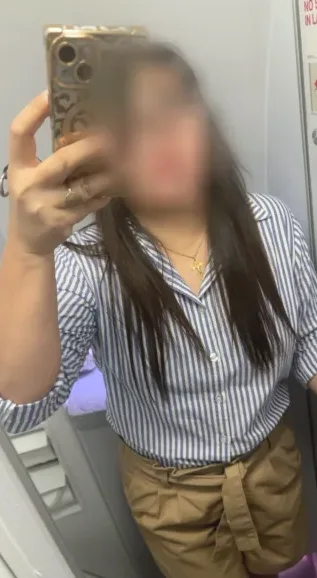 Jasmin, 38
