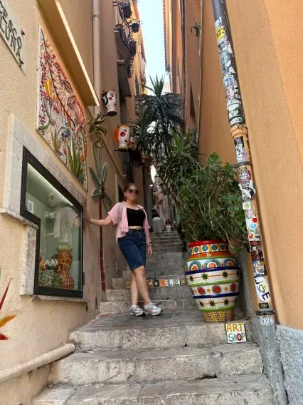 Johanna, 35