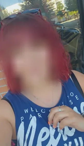 Katrin, 28