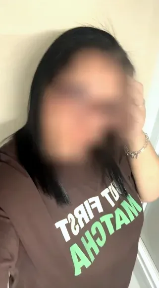 Katrin, 36