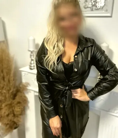 Sonja, 35