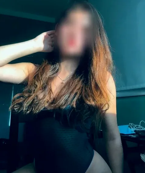 Sonja, 32